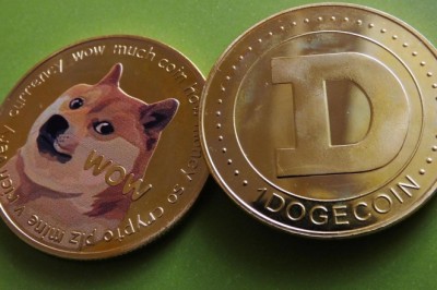 Монета DOGE (Dogecoin)