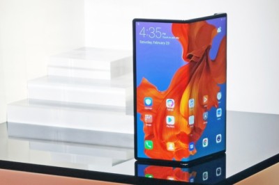 Гибкий и доступнее конкурента: в сеть утекла новая цена Huawei Mate X