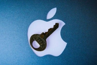 Apple только что выпустила обновление для iPhone, которое исправляет уязвимость безопасности с помощью загружаемых клавиатур