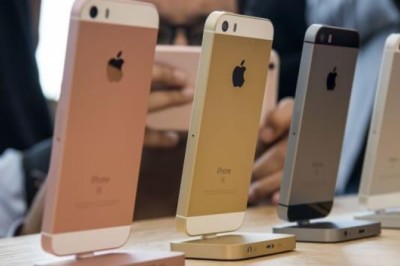 Новый маленький и дешевый iPhone может повысить продажи в начале 2020 года, прогнозирует главный аналитик Apple Куо